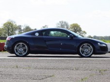 Audi R8 Driving Thrill - Unique Audi R8 Driving Experiences from Golden Moments