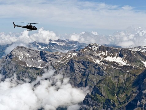Helicopter Flight - alpine flight with glacier landing