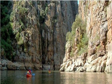 Expedição de Canoagem no Douro Internacional