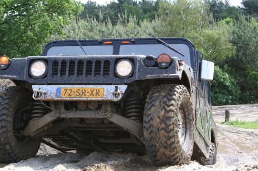Hummer H1 rijden ON&OFF-road (30 min)