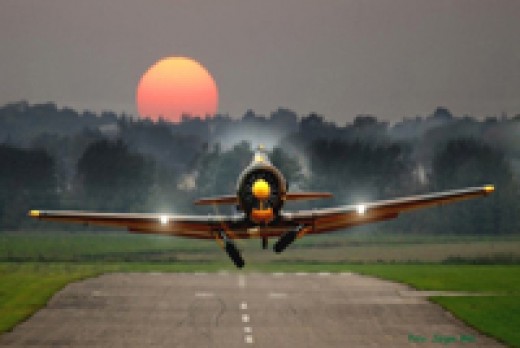 Kunstflug mit einer Yak-52