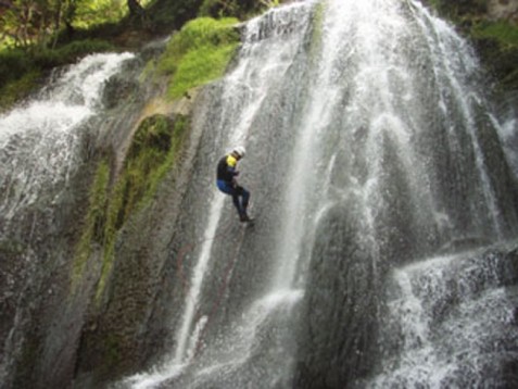 Canyoning em Vila Real Nível 2