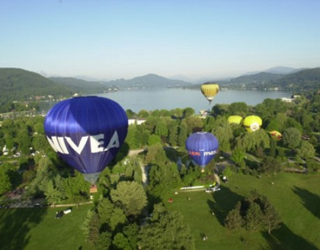 Vol en montgolfière sur les montagnes autrichiennes – Autriche