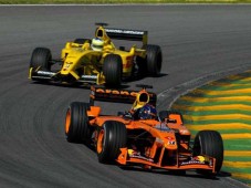 Drive a Formula 1 car x 2 drivers - European Weekend voucher