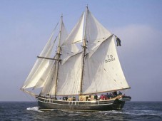 Dagssegling för 1 i Lysekil
