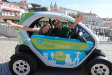 Moorish Tour Lisbon in an Funny E-Car with GPS Guide for 2 (90 min)