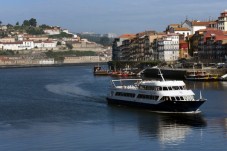 2 jours de croisière sur le Douro  avec une nuit dans un hôtel**** pour 2 personnes