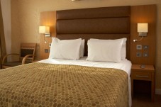 London Hotel and Theatre package