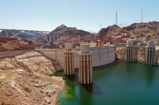 Hoot and Hoover Dam tour