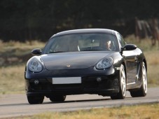 Pilotage 12 tours Porsche Cayman S - Circuit de Trappes (78) ou Circuit de Montlhéry (91)