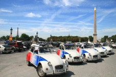 Balade insoupçonnée en 2CV (2h pour 3) – Paris (75)