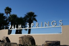 Palm Springs and outlet shopping day tour