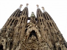 Sailing getaway in Barcelona