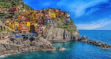 Cinque Terre hiking tour from Florence