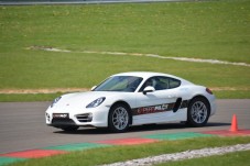 Conduire Porsche Cayman 4 tours