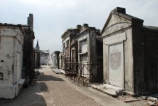 Cemetery and Voodoo walking tour
