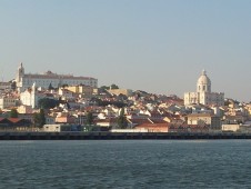 Passeio Sunset em Catamaran no Rio Tejo c/ Espumante p/2