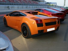 Conducir Lamborghini Gallardo - 3 vueltas al circuito de Cheste