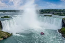 Niagara Falls day tour from Toronto