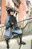 Artistic Costume photoshoot in Venice