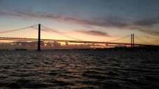 Passeio Sunset em Veleiro no Rio Tejo c/ Espumante p/2