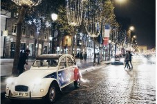 2CV 1h tour Paris by Night for 3 