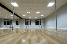Workshop de Pole Dance em Lisboa - Pack Despedida de Solteira p/até 7