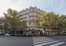 Visit the secret garden of the Galeries Lafayette
