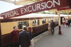 Luxury aboard the Orient Express' British Pullman - CNET